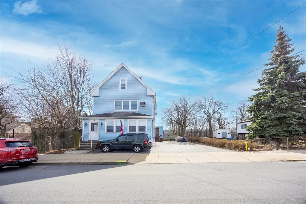 427 Crescent Avenue, Chelsea, MA 02150 - #1