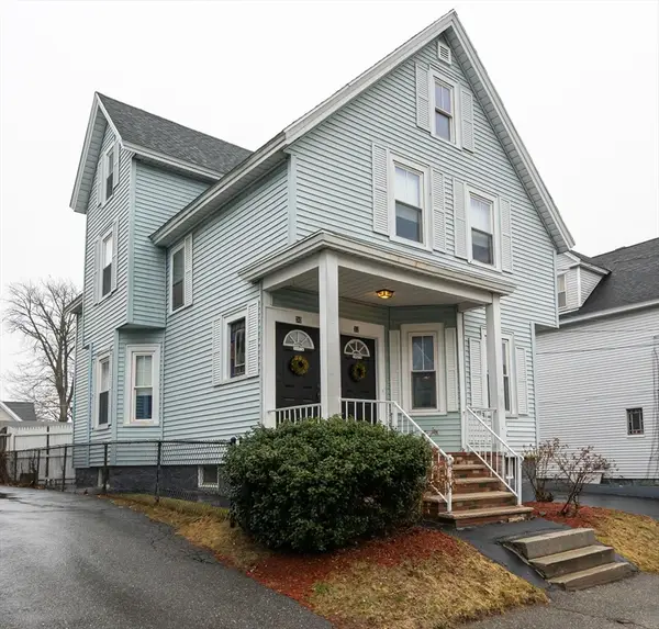 30 Grace St, Lowell, MA 01851