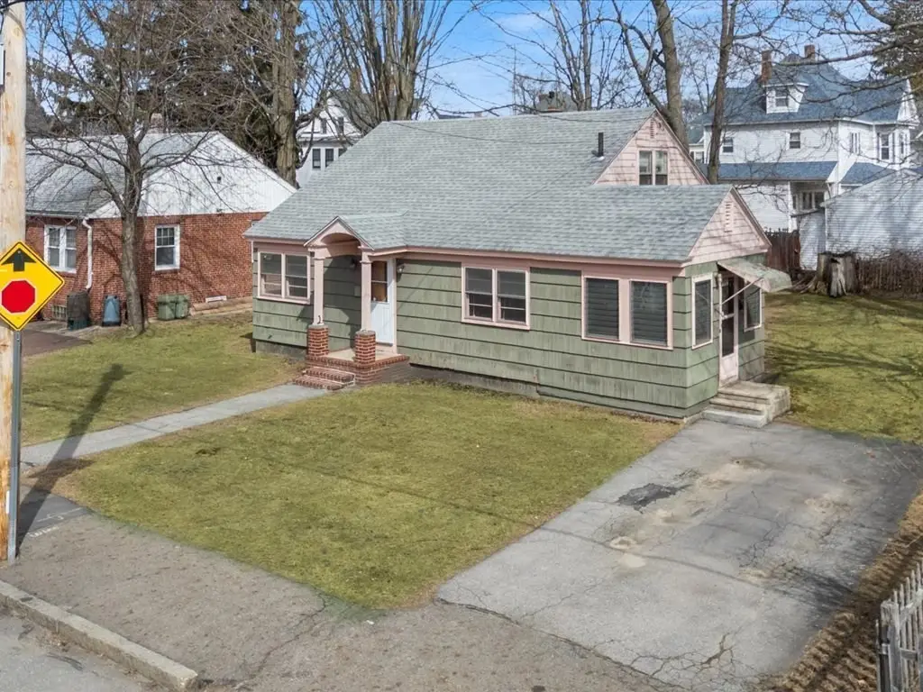 234 Foster St, Lowell, MA 01851 - #1