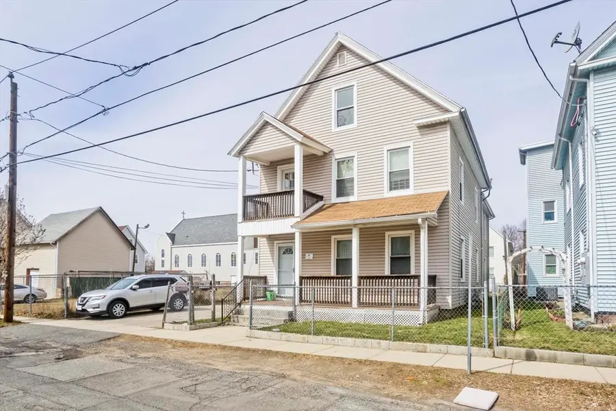 20 E School St, West Springfield, MA 01089 - #3