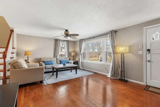 81 Merrimack Meadows Lane #81, Tewksbury, MA 01876 - #3