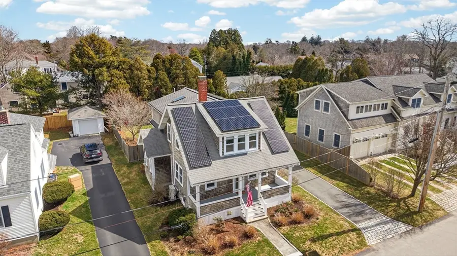 7 Akin St, Dartmouth, MA 02748 - #2