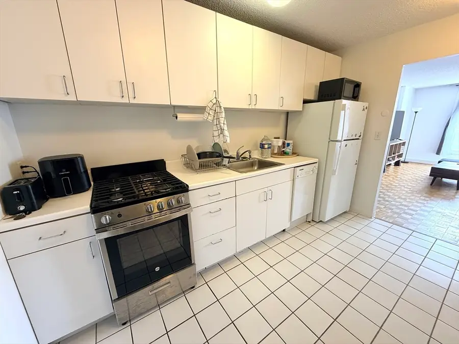 44 Washington St #508, Brookline, MA 02445 - #2