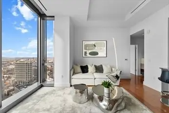 1 Dalton #3506, Boston, MA 02115