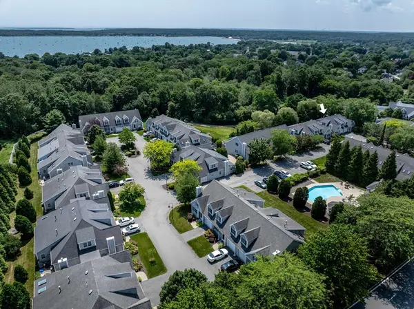 52 County Rd #9, Mattapoisett, MA 02739