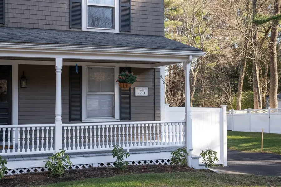 556 Wellesley Street, Weston, MA 02493 - #3