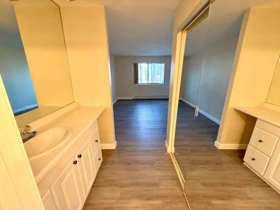 915 Edgell Rd #61, Framingham, MA 01701 - #3