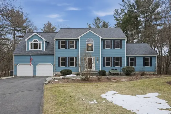 86 Oak Hill Lane, Boylston, MA 01505