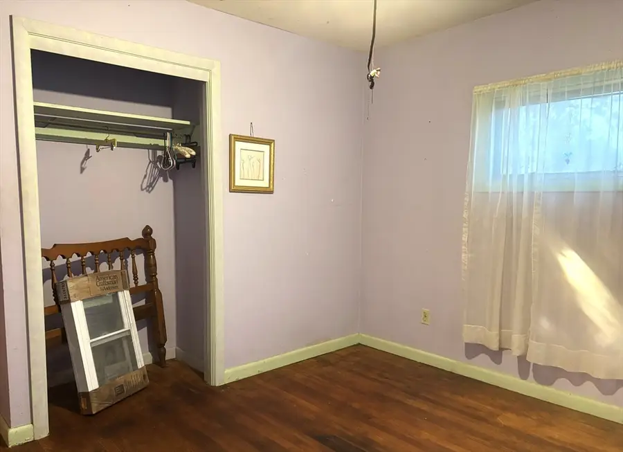 52 Bremen St, Springfield, MA 01108 - #3