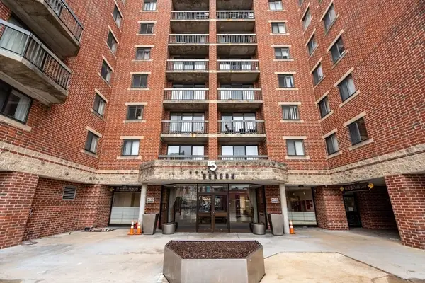 15 North Beacon #616, Boston, MA 02134