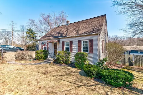 599 Union St, Braintree, MA 02184