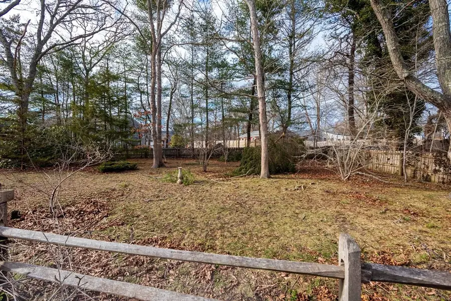 17 Chapman La, Edgartown, MA 02539 - #3