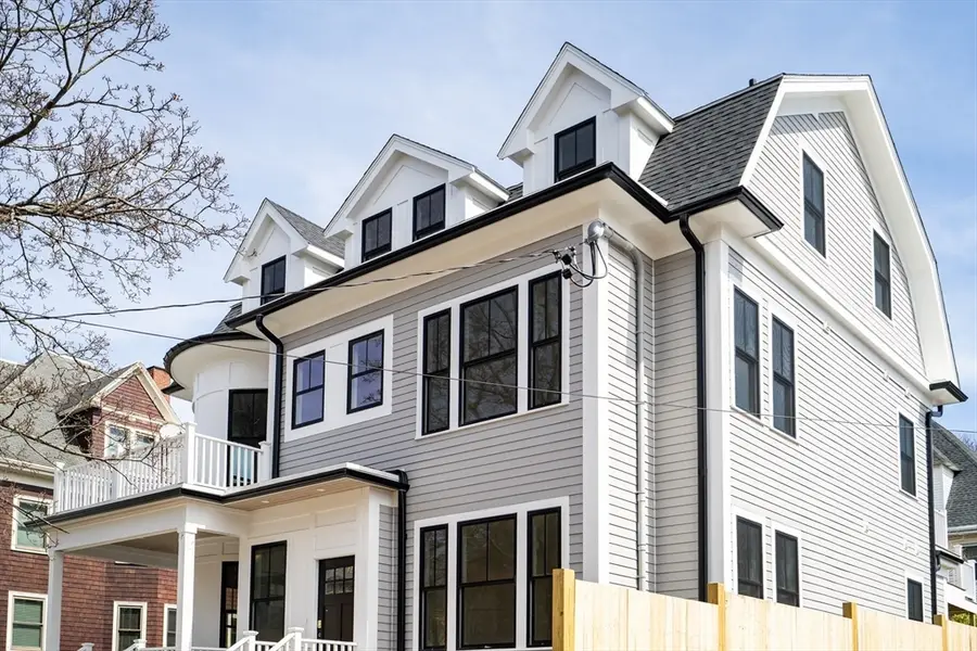 77 Thorndike Street #1, Brookline, MA 02446 - #2