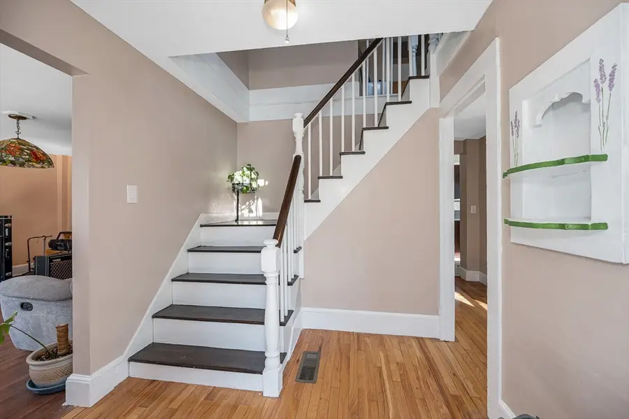 101 Hunt Rd, Chelmsford, MA 01824 - #2