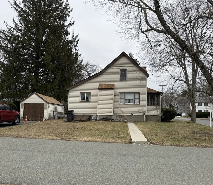 19 Hastings Street, Wellesley, MA 02481 - #3