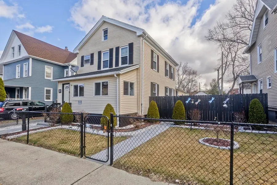15 Florida St, Springfield, MA 01109 - #3