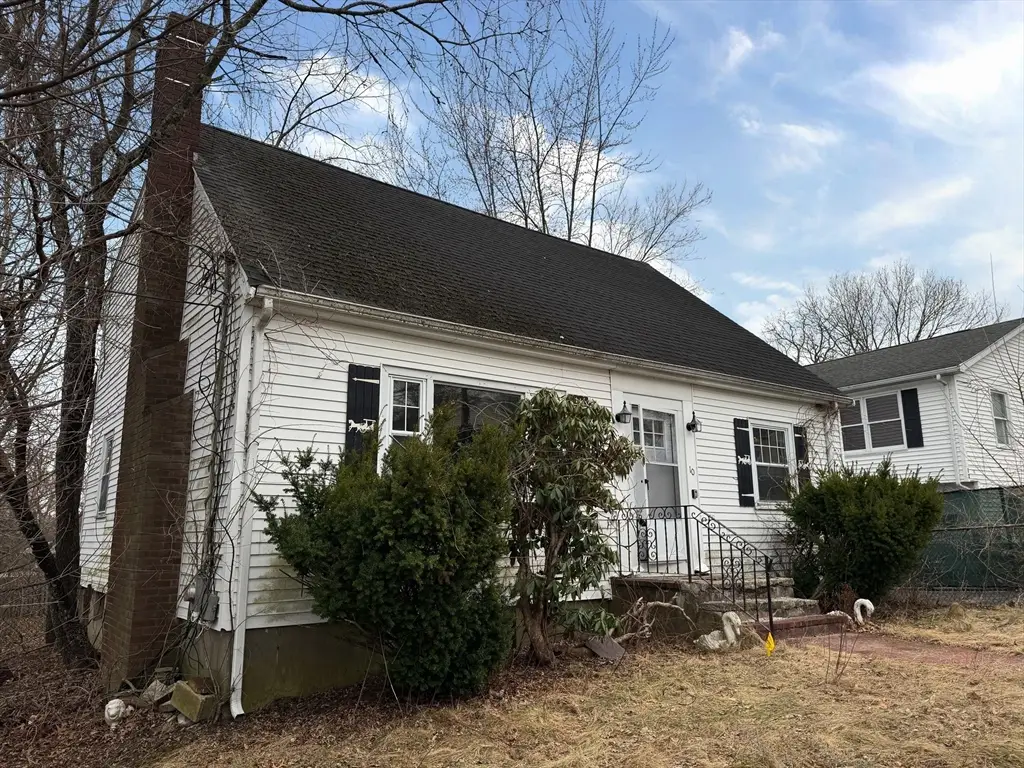 10 Goff St, Boston, MA 02136 - #1