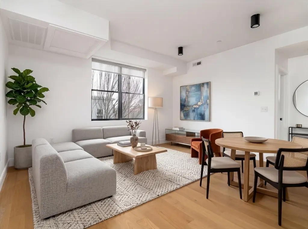 182 Tremont St #5, Somerville, MA 02143 - #1