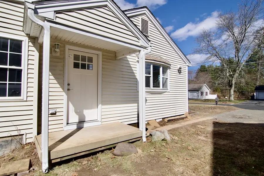 28 Old Lane Rd, Springfield, MA 01129 - #3