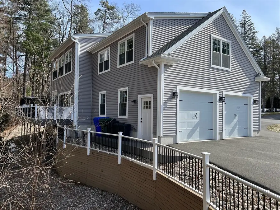 68 Tallyho Dr, Springfield, MA 01118 - #2