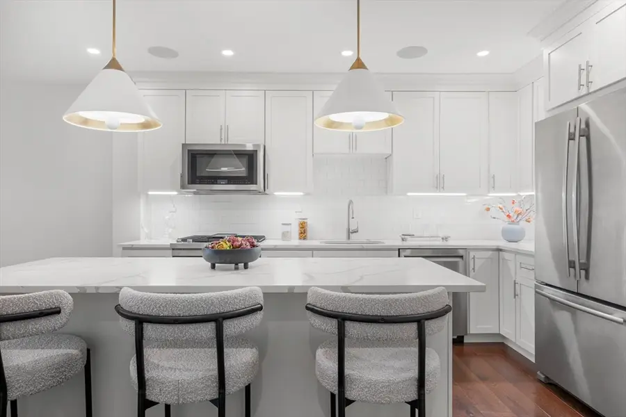 480 W Broadway #303, Boston, MA 02127 - #3