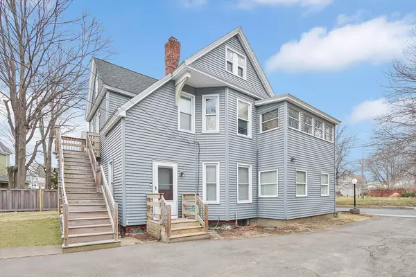 40 Laurel St, Holyoke, MA 01040