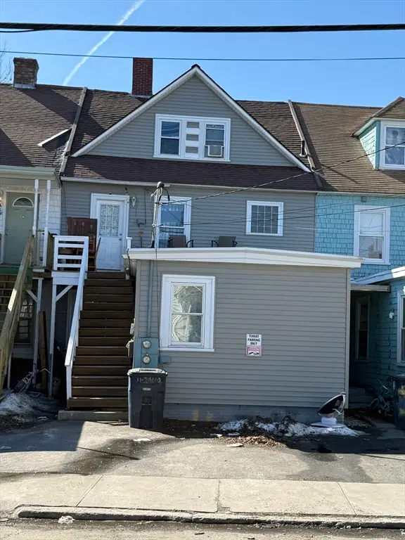 11 Amory St, Nashua, NH 03060