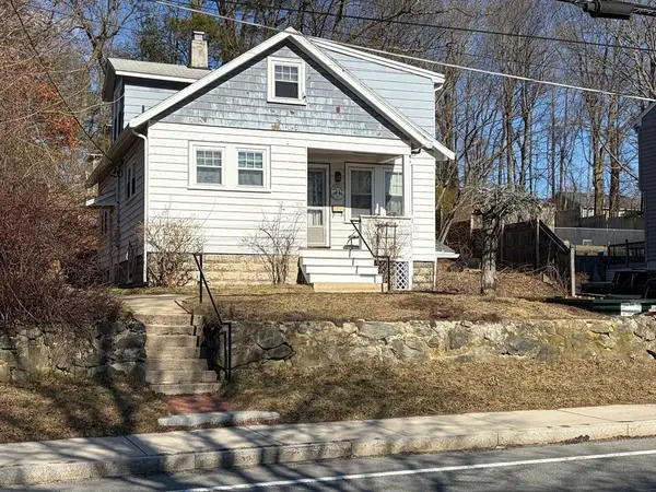 319 West, Reading, MA 01867