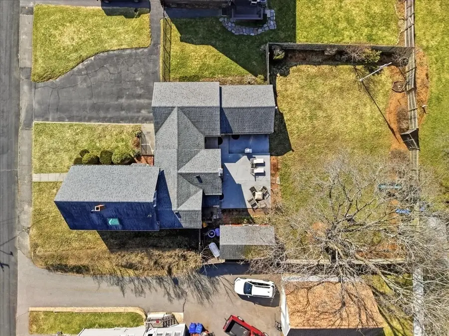 26 Fremont St, Taunton, MA 02780 - #3