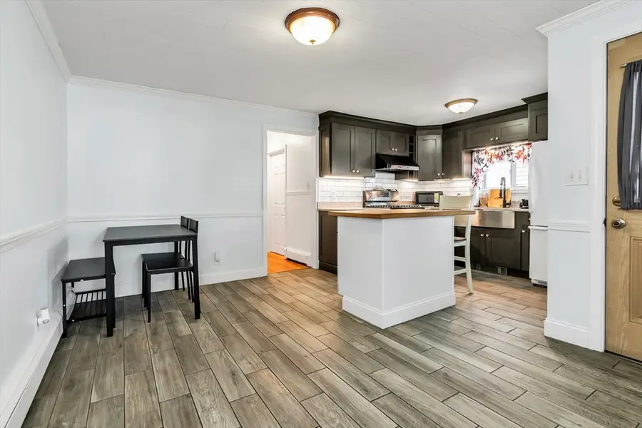 116 Weare St, Lawrence, MA 01843 - #3