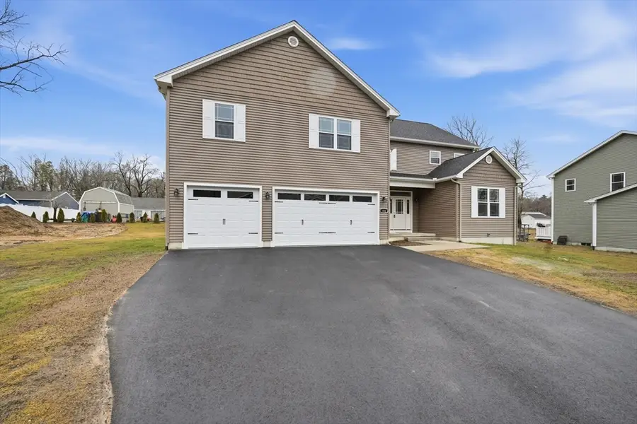 110 Crystal Brook Drive, Springfield, MA 01118 - #2