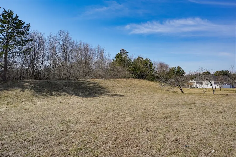 280 Sewall St, Boylston, MA 01505 - #3