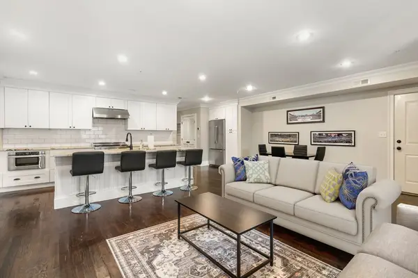 215 Athens St #4, Boston, MA 02127