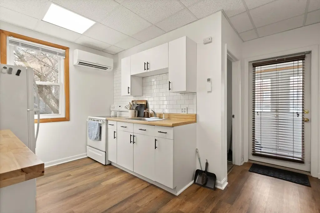 8-R North Street #5B, Plymouth, MA 02360 - #1