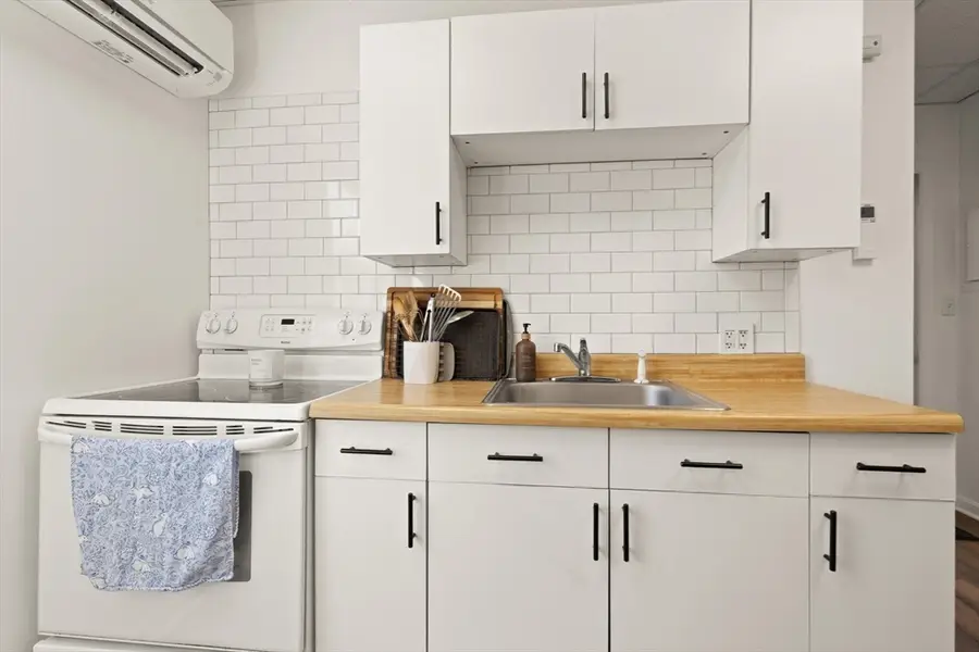 8-R North Street #5B, Plymouth, MA 02360 - #3