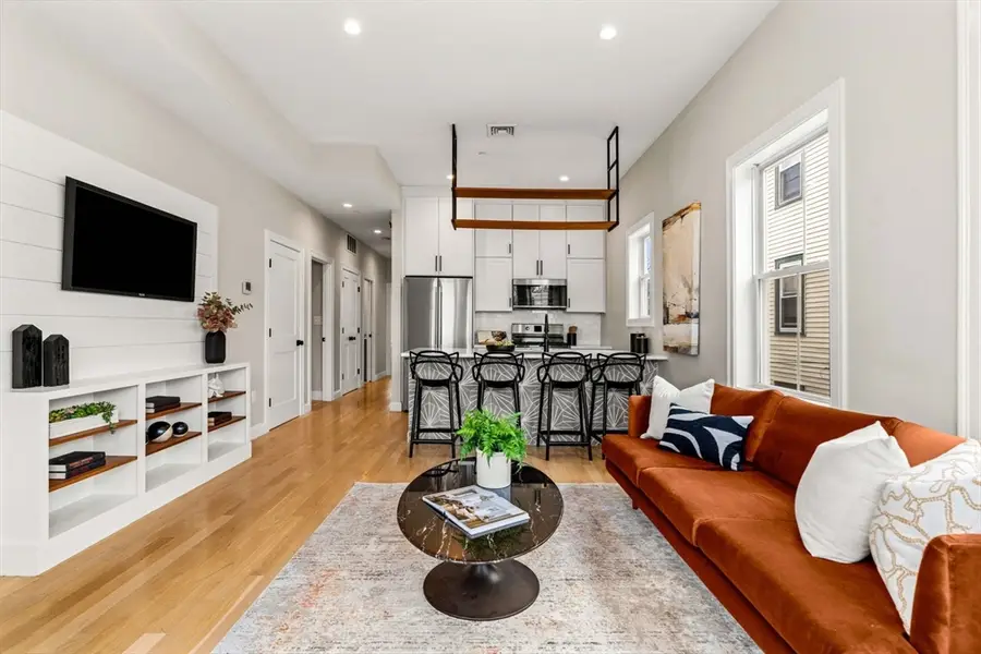 30-32 Wentworth St #2, Boston, MA 02124 - #3