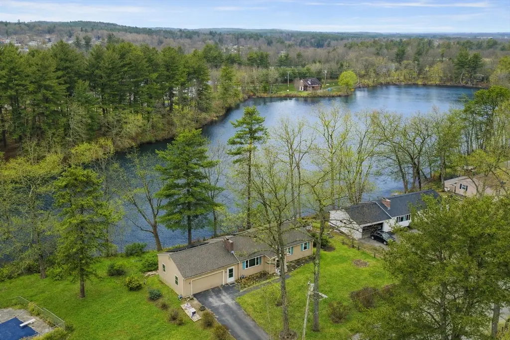 129 Oak Ridge Dr, Ayer, MA 01432 - #1