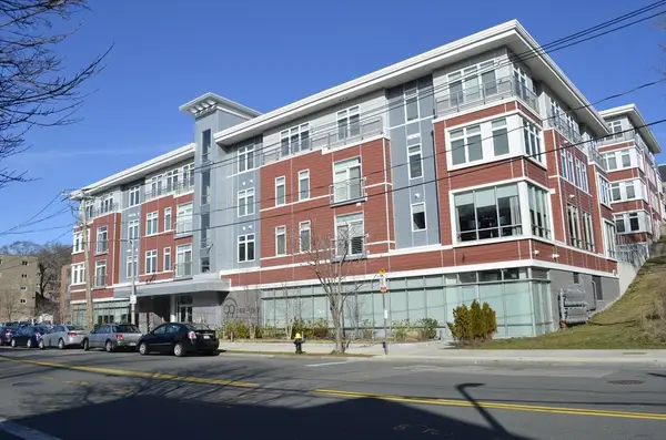 99 Tremont St #513, Boston, MA 02135