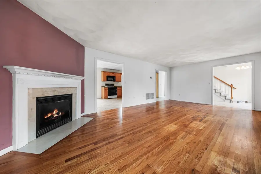 12 Horton Ln, Billerica, MA 01821 - #3