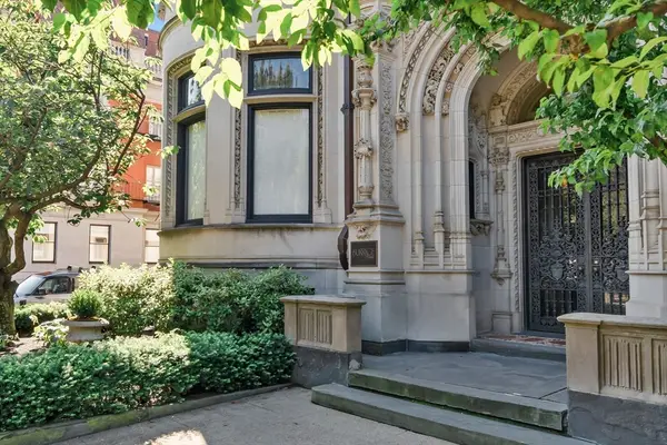 314 Commonwealth Ave #4, Boston, MA 02115