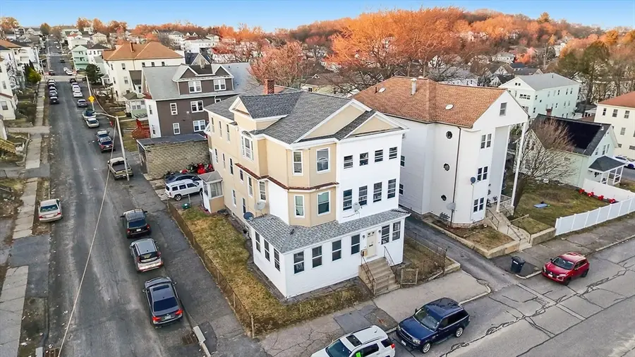 61 Cohasset St, Worcester, MA 01604 - #3