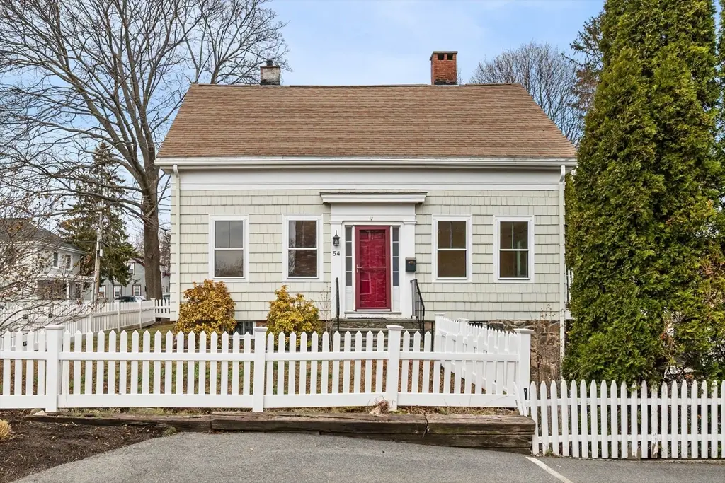 54 Rowland St, Marblehead, MA 01945 - #1