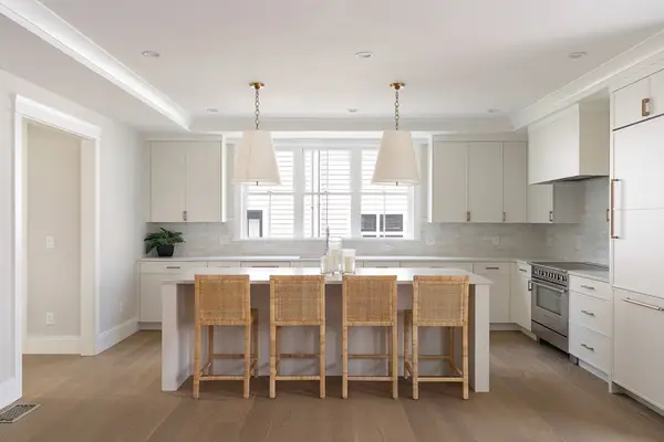 237 California St #237, Newton, MA 02456