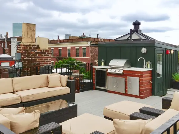 12 Grove St, Boston, MA 02114