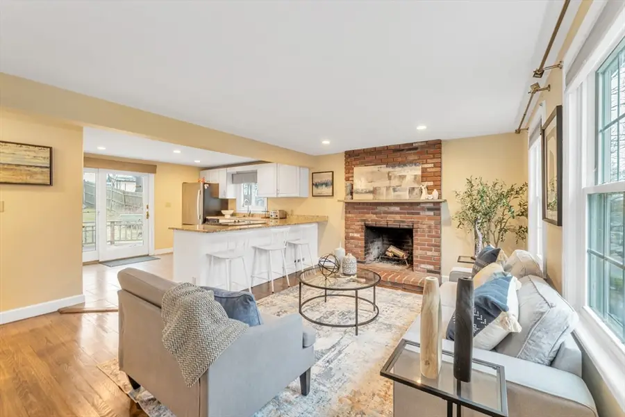 213 River St, Dedham, MA 02026 - #3