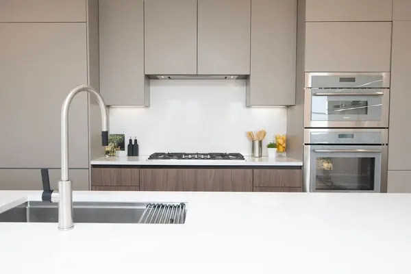 726 East 8th Street #3PH, Boston, MA 02127