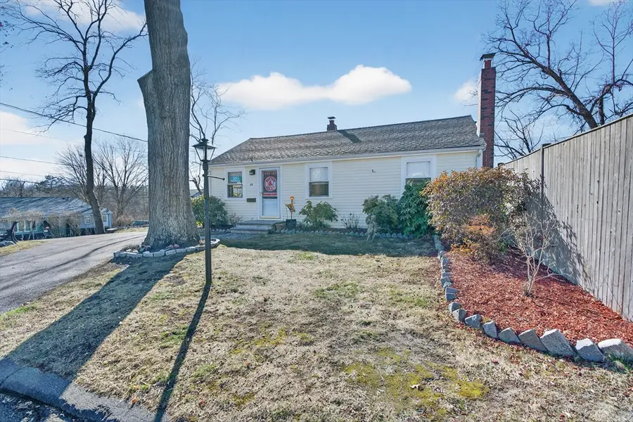 84 Algonquin St, Brockton, MA 02302 - #2