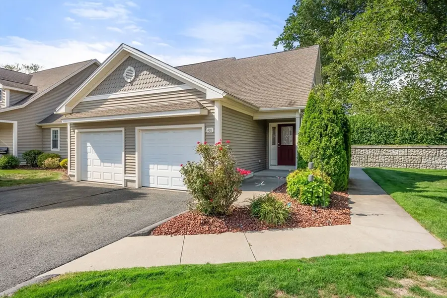 517 Ideal Lane #401, Ludlow, MA 01056 - #2