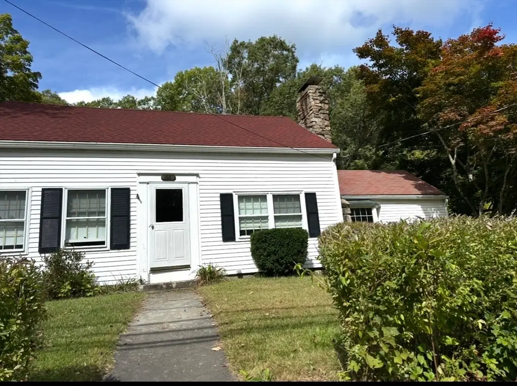 86 Main St, Douglas, MA 01516 - #1