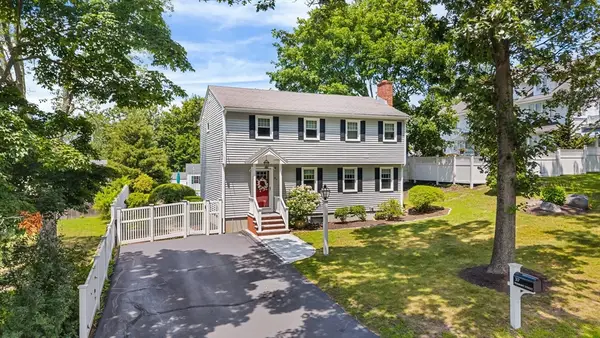 37 Fremont Street, Reading, MA 01867